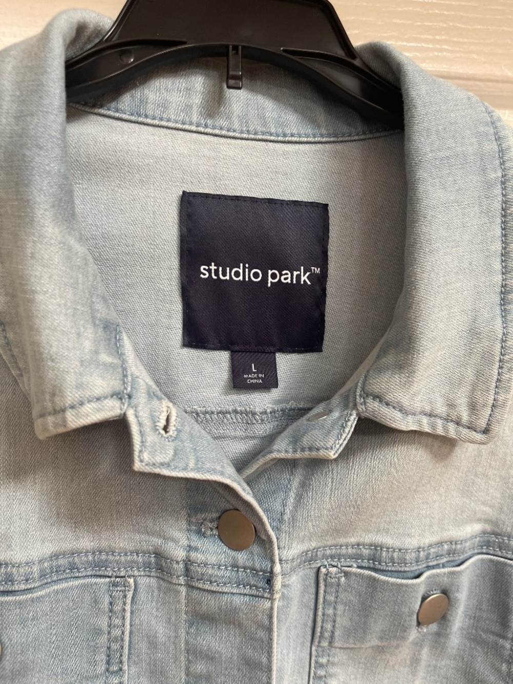 Jacket - Picture 3 of 3